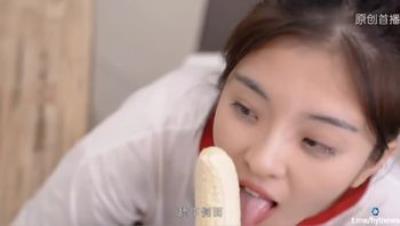 MD_0044国产AV巨作兄妹蕉谈_近亲之间的荒唐性爱