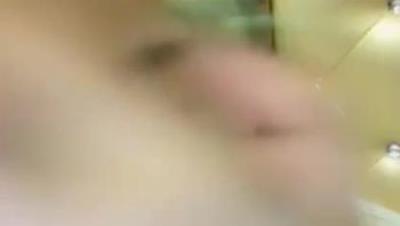 极品漂亮美女主播魔仙洗完澡在床上全裸秀身材超好逼逼粉嫩