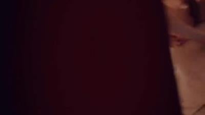 网红哆啦女儿看AV按摩器自慰被爸爸发现推门进去啪啪啪对白淫荡