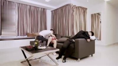 国产精品客户强奸系列_客厅爆插清纯漂亮小仙女