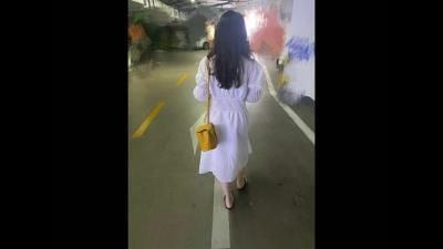 楼道野战！看最下面！最下面！