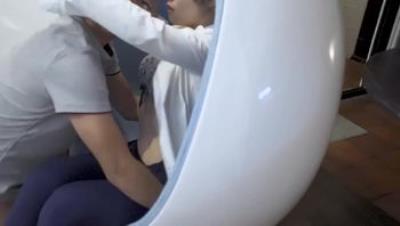 情色业务员私下接案色诱激干