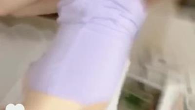 男友喝多了我和他兄弟在沙发上搞内射