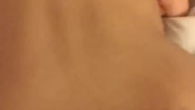 小美女与男友啪啪视频流出妹子一直求放过说不行了