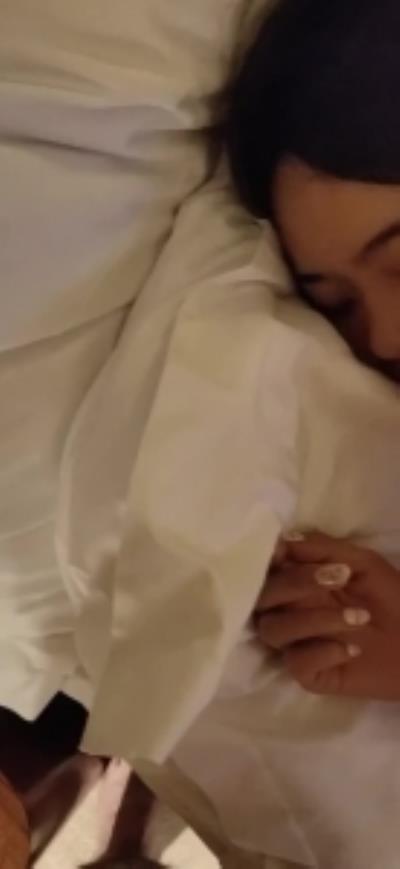 长腿美女极品模特身材特写多姿式爆操有完整