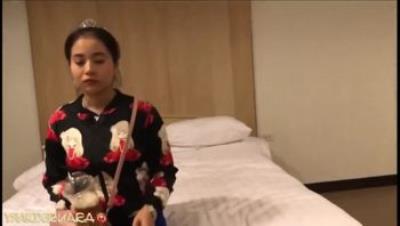 约炮质量不错的美腿翘臀正妹nate泰国商场逛街喝完咖啡后宾馆激情大战无套内射