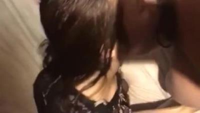 极品少妇吃鸡合集口活太爽了舔得整根鸡巴都酥上天了男炮友忍不住发出低吟声！