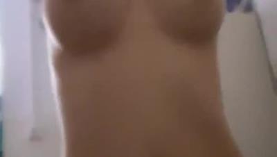 真羡慕别人家的女朋友好久没见过这么正点的波了上位骑乘淫声甜美表情丰富！