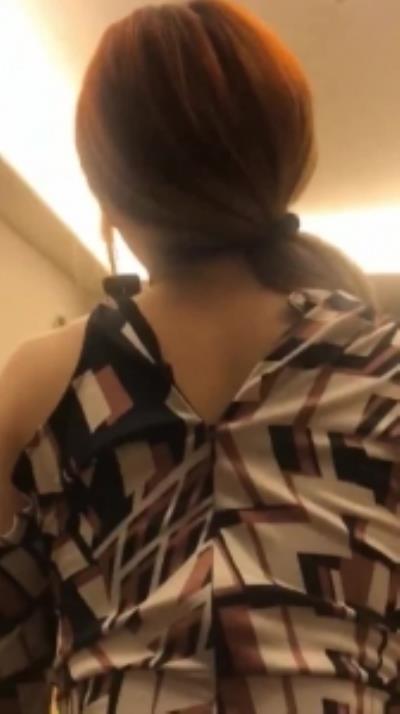 妙龄熟女疯狂后入尖叫不断骚穴第一视角