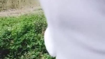 钰玺贝贝找个小竹林打野炮比在家做刺激多了