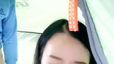 快乐悦悦户外搭两个帐篷一起快活上位骑乘风骚迷人