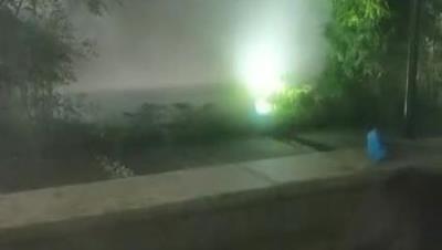 温泉酒店约粉丝【千年的狐狸】美少妇大长腿温泉性爱连干两炮会享受骚货做爱好投入