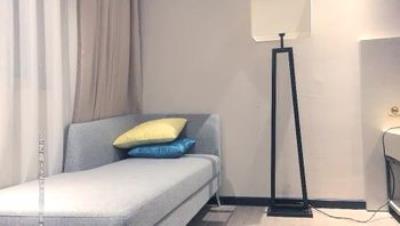 3000网约极品女神肤白貌美D罩杯粉嫩小樱桃沙发掰穴粉鲍多汁超清晰4K设备偷拍