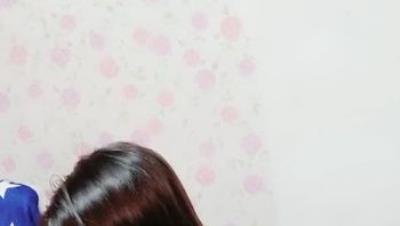 7妹和你嗨 AV棒夹在逼里，火辣热舞骚浪的表情自慰骚穴 浪荡呻吟