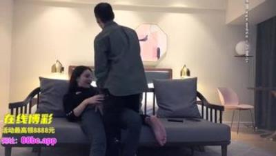 午夜寻花复出首秀高价约炮网红脸蛋外围女 中途闹矛盾被疯狂投诉