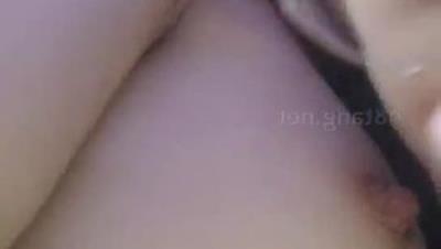 身材超棒的极品妹纸 口活超赞 操完炮后坐高铁回家