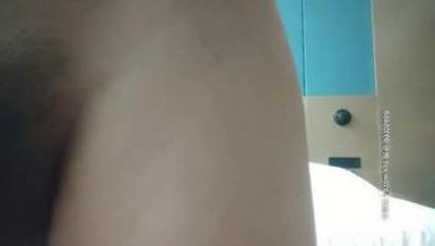 爆裂黑丝套装饥渴御姐 多姿势连续抽插干太猛 姨妈没走完又操出来了