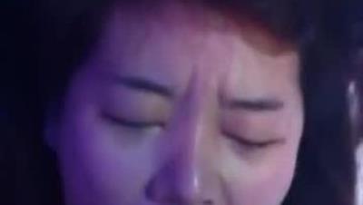 极品小美女和男友吃鸡流出，情趣宾馆里妹子忘情口交，小眼神贼有戏，来听听 谁懂这是哪儿的方言