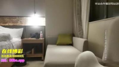 【文轩探花】舞蹈系学妹，出来背着男友兼职，蜂腰翘臀美腿，一顿输出爽到高潮