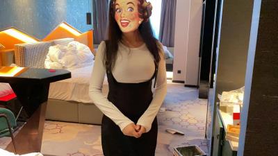 赞爆了！骚货人妻主动求人艹，叫床淫荡