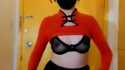 最嫩推特网红萝莉【奶味小咪】极致粉穴美乳各种露出玩穴揉乳