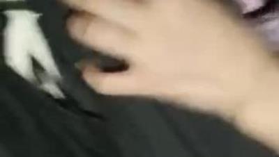 夜幕下驱车野外群P【3飞夜生活】极品00后小萝莉，胸大腰细，撒尿，无套轮番插入今夜不虚度