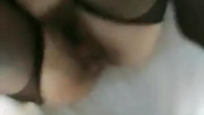 无情海王玩弄开档黑丝少妇 骚逼淫水好多，足交口交想要被大哥干 各种体位无情抽插爆草浪荡呻吟