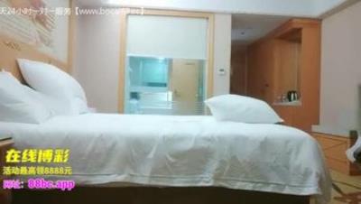 91沈先森深夜好美JK装大奶美妞，聊聊天扎起双马尾，舔屌摸逼拉着辫子后入，撞击啪啪啪搞完一炮又一炮