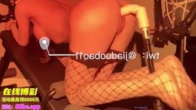 推特反差女神【佳多饱】各种场合真空露出人前女神人后小母狗 爆乳极品身材有钱人的私人宠物