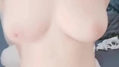 声优小允无毛白虎极品美穴淫语骚话视听享受 老公舔我的小骚逼 奶子撞击声水声哗哗