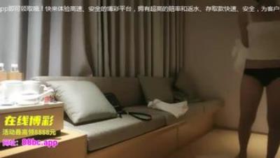 【文轩探花】肤白貌美新女神降临 嘴贱文轩傻话不断 依然笑脸相迎共享交合之乐