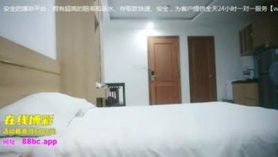 【午夜歌厅探花】2600网约178模特 大长腿美乳 眉眼自带风情今夜赚到了 高频抽插到高潮