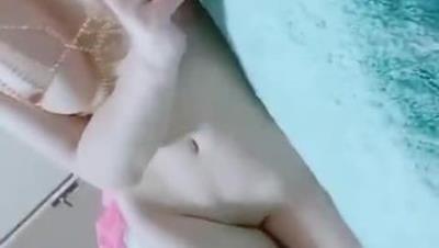 高颜值超美杭州上流名媛【Roses鲤鲤】170Cm曼妙身材爆乳美穴女神 土豪的私人宠物捆绑玩弄娇躯