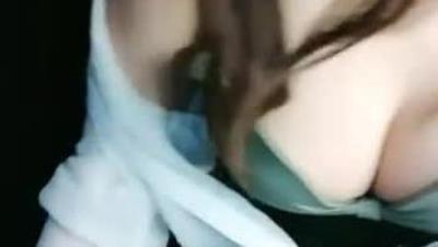 极品圆润肥臀少妇夫妻居家啪啪，性感开档黑丝跪着深喉口交 翘起大屁股后入抽插