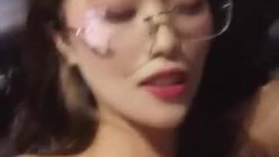 【户外裸奔女神】街头艳遇，搭讪小哥哥，车震来得猝不及防，风骚妩媚小哥哥懵逼了