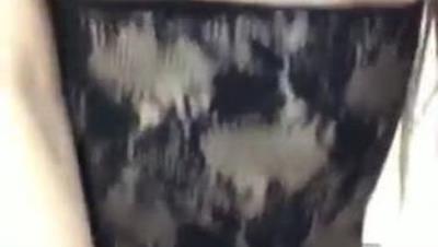 【 艾 小 青 】 騷 逼 浪 穴 淫 叫   扒 開 浪 穴 讓 你 看