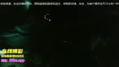 【老渣带你去寻花】暧昧灯光下，洁白如玉美乳颤动，黑丝诱惑，耐力持久插穴不能射