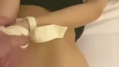 混 血 大 奶 美 少 婦   不 讓 內 射   早 早 准 備 操 一 半 主 動 給 戴 套 套