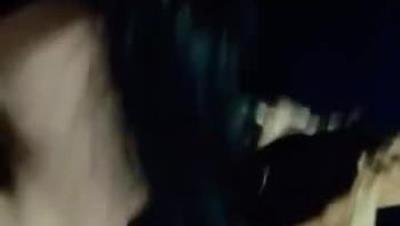 渣 女 來 襲 深 夜 跟 大 哥 激 情 戶 外 車 震 ， 車 內 主 動 上 位 抽 插 ， 草 了 騷 逼 幹 菊 花 內 射