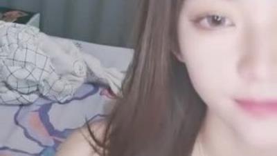 妹 子 不 僅 顔 值 高 ， 下 面 的 鮑 魚 更 是 美 不 勝 收 ， 激 情 自 慰 ， 讓 人 看 著 就 來 欲 望 ！