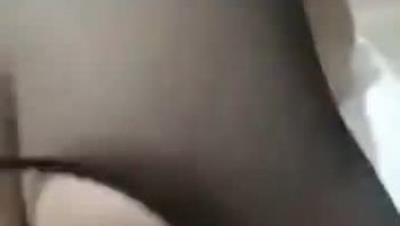 穿 情 趣 絲 襪 美 少 婦 挑 戰 二 年 輕 小 夥