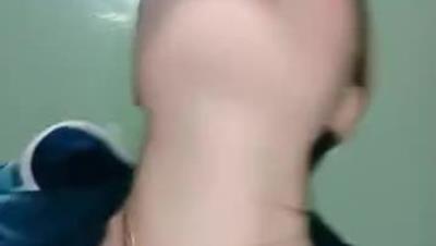 全 身 粉 嫩 大 奶 小 姐 姐 帶 閨