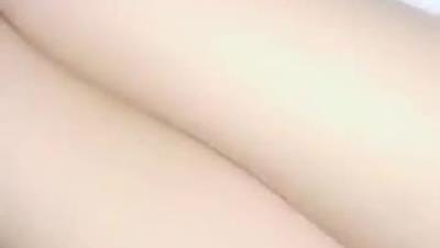 18小 嫩 妹 還 在 睡 覺 扒