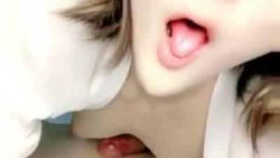 氣 質 小 女 神 ， 妹 子 招 的