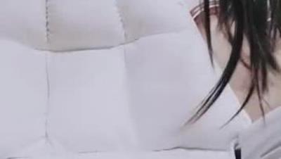 笑 起 來 甜 美 氣 質 美 女