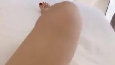 鼻 血 流 了 一 地 ， 最 新 下 海 的 又 一 神 級 極 品 尤 物 ， 小 仙 女