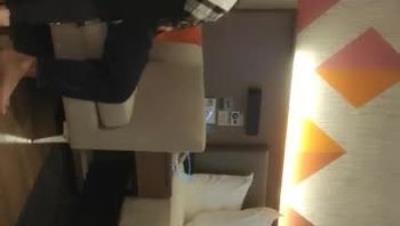 2021- 10- 19  紅 牛 幹 到 底 深 夜