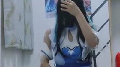露 臉 COSER極 品 反 差 婊 小 余 第 二 彈 COS西 施 跳 舞 自 慰 視 頻 套 圖