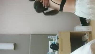 2021- 11- 16  利 利 堅 辛 苦 說 話 嗲 嗲 馬 尾 辮 小 妹 ， 半 脫 下 黑 絲