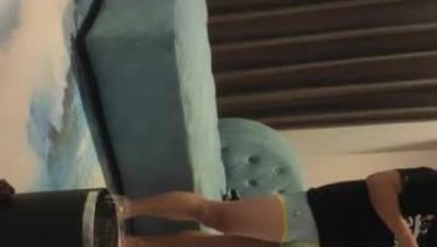 加 錢 哥 約 戰 淫 蕩 小 騷 貨 ， 裏 面 穿 著 比 基 尼